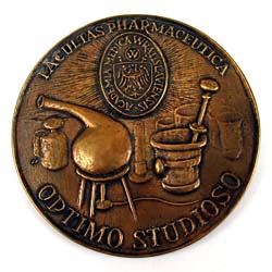 Medal awers (Akademia Medyczna Wrocław ), brąz